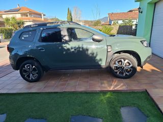 Dacia Duster 2023