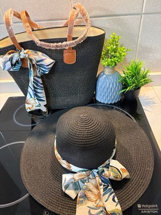 Conjunto de Bolso y sombrero de playa