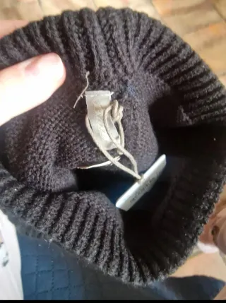 Bata Cuffia Nera con Perle e Strass