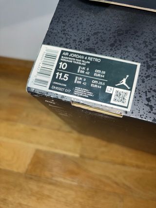 Jordan 4 Thunder Yellow