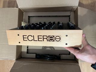 Ecler Warm4 Mesa de Mezclas Analógica