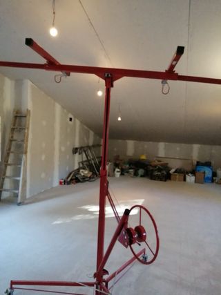 Máquina elevadora de placas de pladur – muy buen