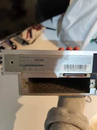 PlayStation 2 Plateada Funcionando