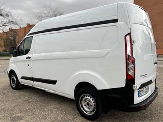 Ford Transit Custom L2 H2 2020 130 cv Admito prueb