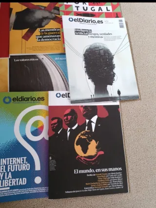 Lote 9 revistas de eldiario.es