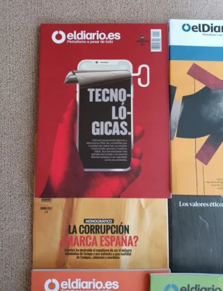 Lote 9 revistas de eldiario.es