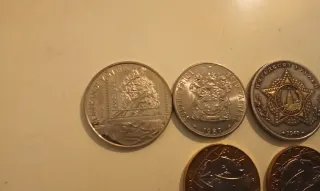 Lote monedas conmemorativas e italianas