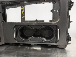 APOYABRAZOS CENTRAL LAND ROVER RANGE ROVER (LM) 4