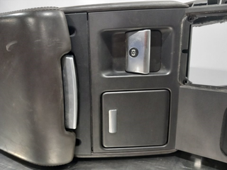 APOYABRAZOS CENTRAL LAND ROVER RANGE ROVER (LM) 4