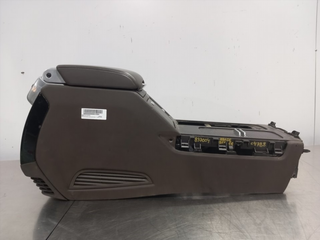 APOYABRAZOS CENTRAL LAND ROVER RANGE ROVER (LM) 4