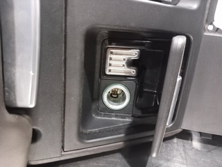 APOYABRAZOS CENTRAL LAND ROVER RANGE ROVER (LM) 4