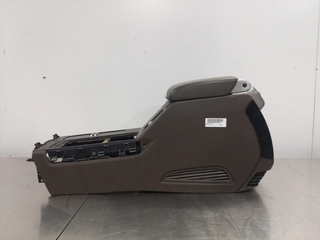 APOYABRAZOS CENTRAL LAND ROVER RANGE ROVER (LM) 4