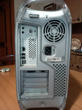Apple Power Mac G4 leggi