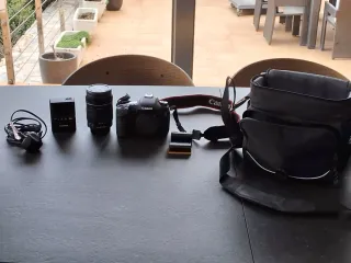 Canon EOS 7D + EFS 18-135mm IS