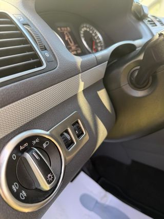 Volkswagen Touran 1.6 TDI 105cv DSG Edition Buemotion Tech