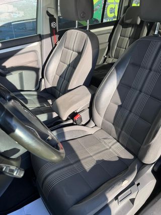 Volkswagen Touran 1.6 TDI 105cv DSG Edition Buemotion Tech