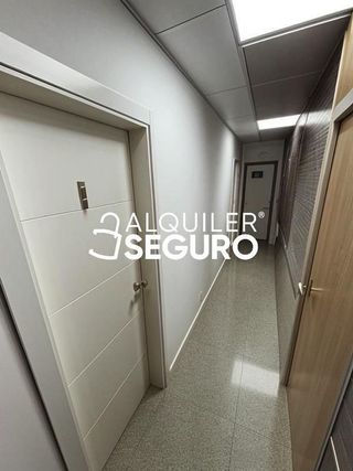 Local comercial en alquiler en Santa Eugenia en Madrid