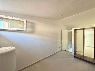 Dúplex en alquiler en Numancia en Madrid