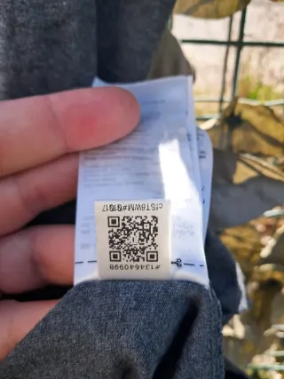 T-shirt Adidas grigia con logo bianco – Taglia M