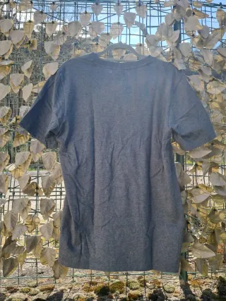 T-shirt Adidas grigia con logo bianco – Taglia M