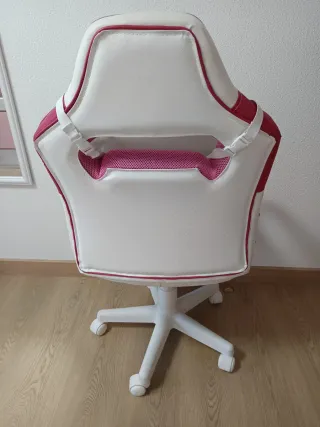 Silla de estudio ATR blanca y rosa