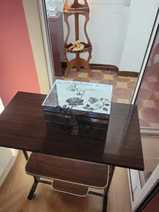 Joyero expositor espejo diseño floral