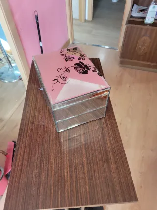 Joyero expositor espejo diseño floral