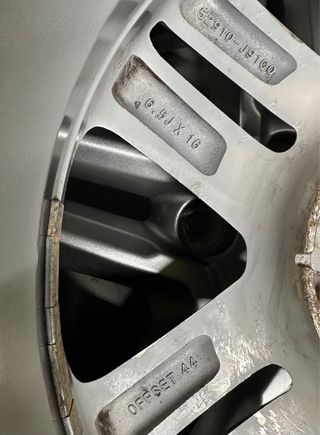 Llanta 16 Hyundai Kona 5x114