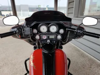 Harley Davidson FLHXI Street Glide