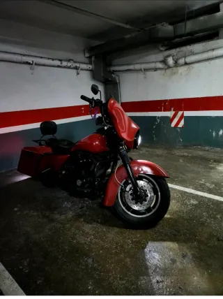 Harley Davidson FLHXI Street Glide