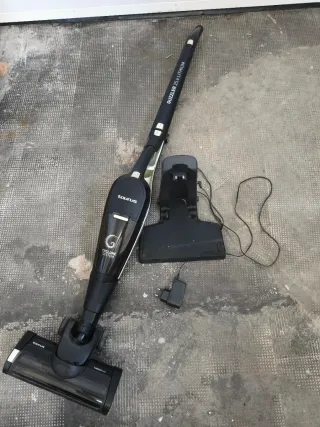 Aspiradora Taurus Guzzler 25.6V