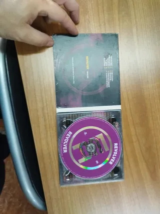 2 CDs Revolver Calle Mayor y Revolver