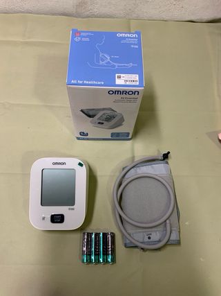 OMRON X2 Essential Tensiómetro Brazo
