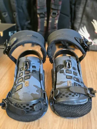 Fijaciones Union STR Camuflaje