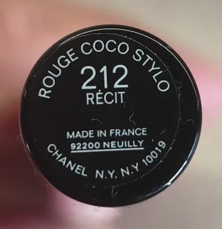 Chanel Rouge Allure Lápiz Labial 212