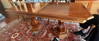 Mesa de madera maciza extensible