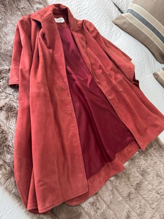 Capa de ante color teja Pedro del Hierro