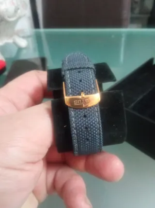 Reloj Lotus Hombre Azul y Dorado