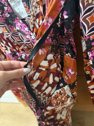 Vestido estampado Lefties Talla M