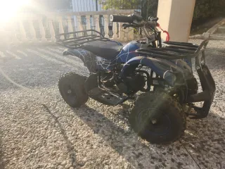 Quad Infantil Gasolina Azul y Negro