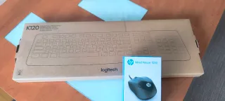 Teclado Logitech K120 español+ Ratón HP Negro