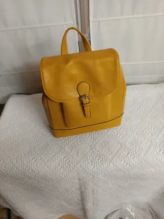 Bolso amarillo