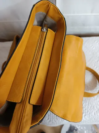 Bolso amarillo