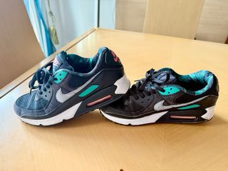 Dos pares de Zapatillas Nike Air Max