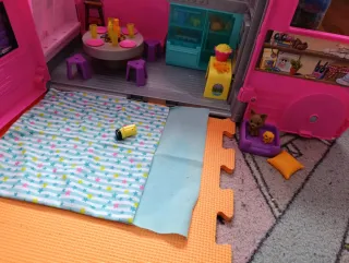 Caravana Barbie Dreamcamper Rosa