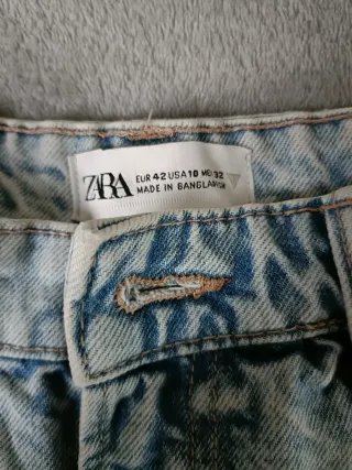 Pantalón corto vaquero Zara