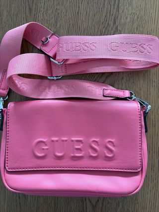 Bolso Guess rosa
