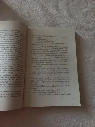 Como tú: 20 relatos + 20 ilustraciones por la i...