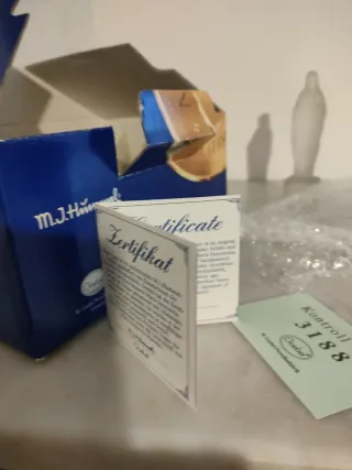 Statuina Hummel Bambini con Ombrello