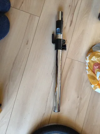 Aspiradora Taurus Scenic 1400W